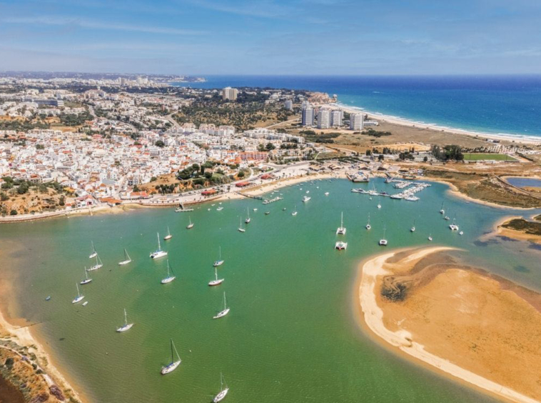 Alvor Apartment Hotel